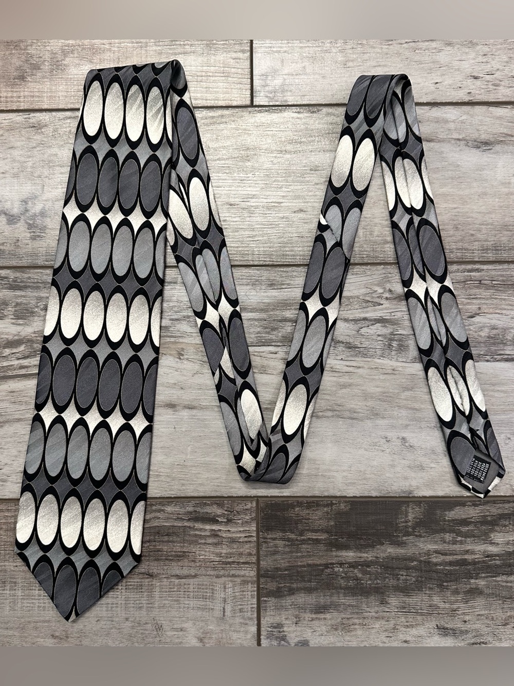Classic Gray & Silver Oval Pattern Men's Tie